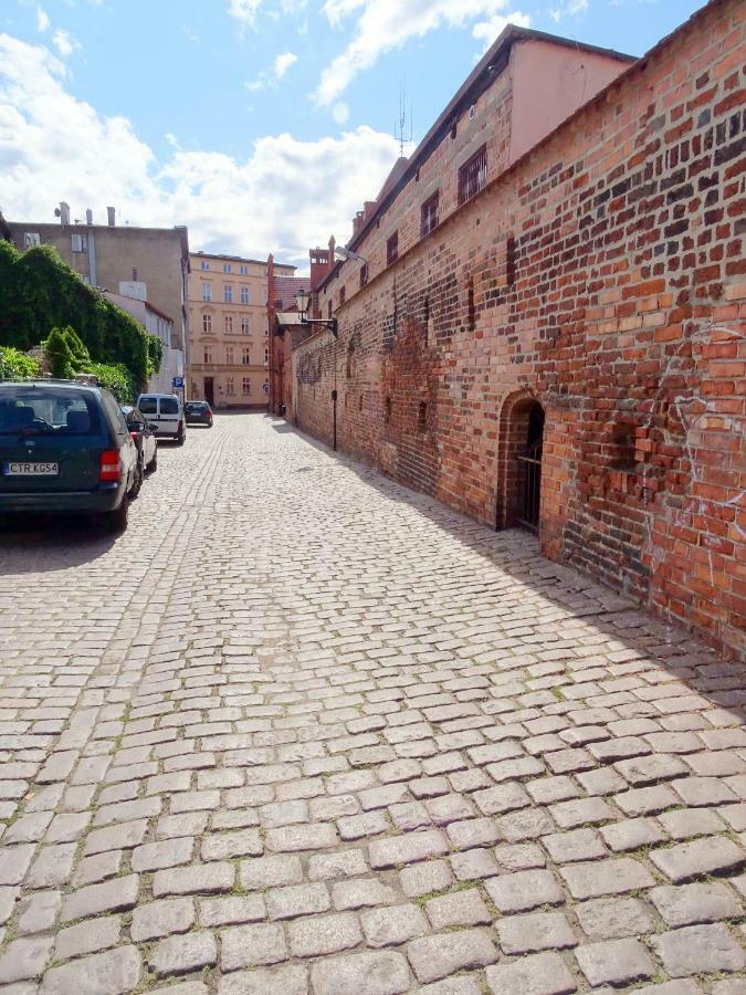 Mur 4 - Apartament Z Patio Stary Toruń Esterno foto